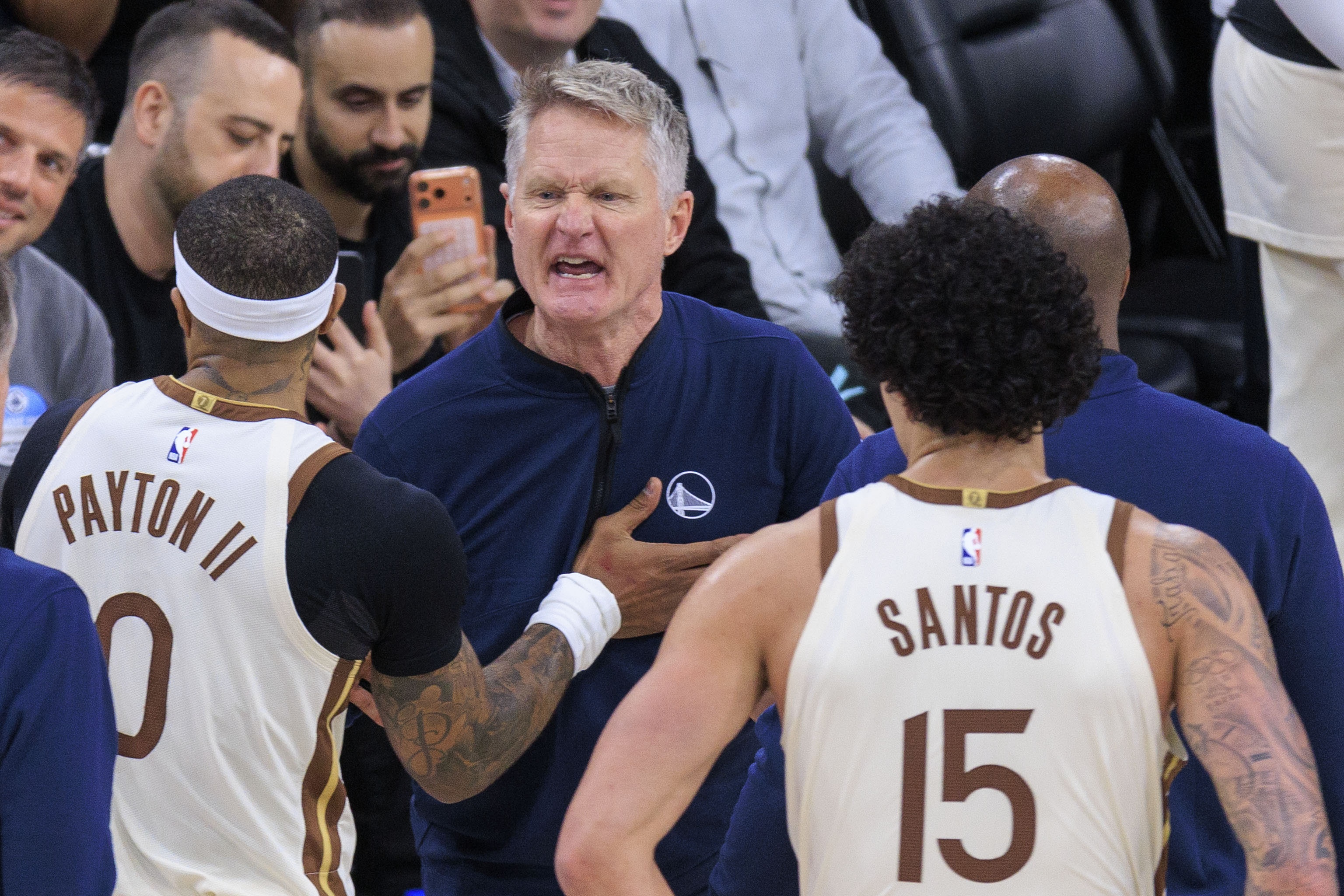 桑托斯回顾成长赛季 科尔首次为其画战术成转折点