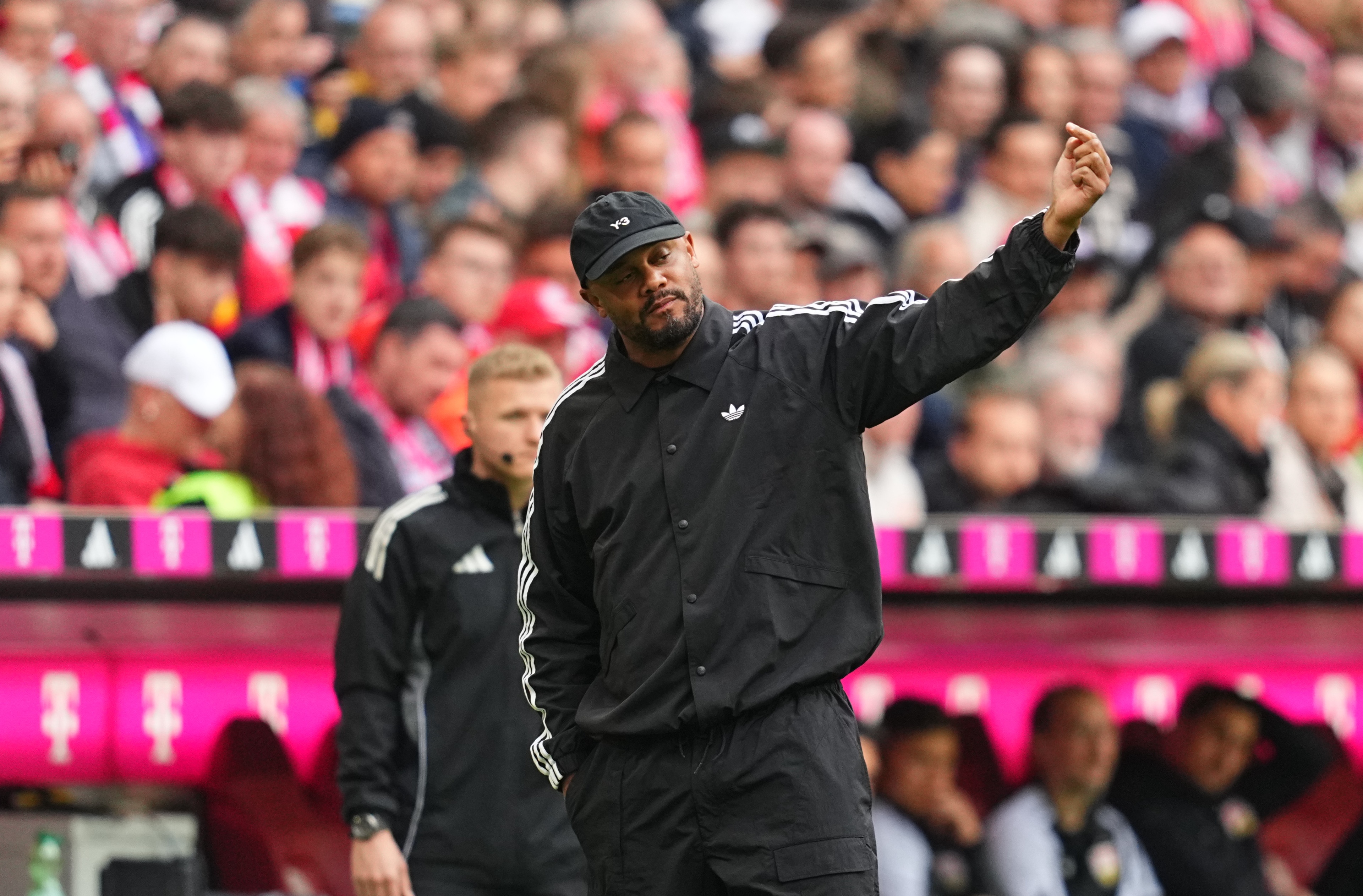 世界杯成绩定帅位：孔帕尼成瓜帅潜在接班人