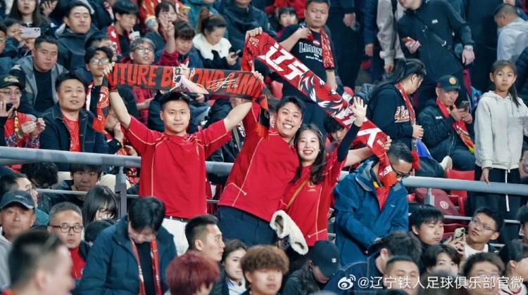 第12人数据报告：2024赛季主场场均上座率同比提升7.3%