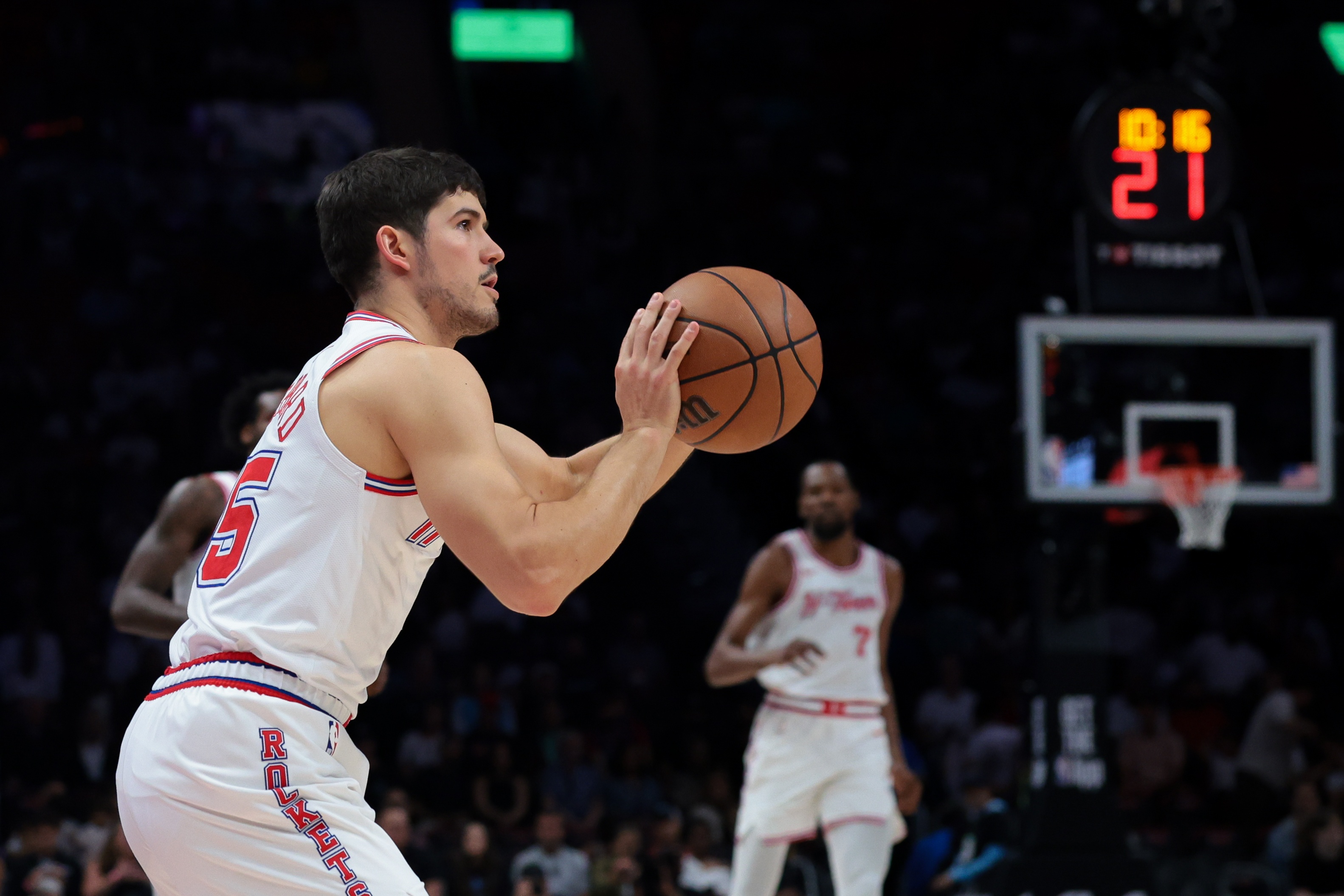 KG尖锐点评火箭选秀策略：谢泼德转型射手是误判，无控卫难胜湖人