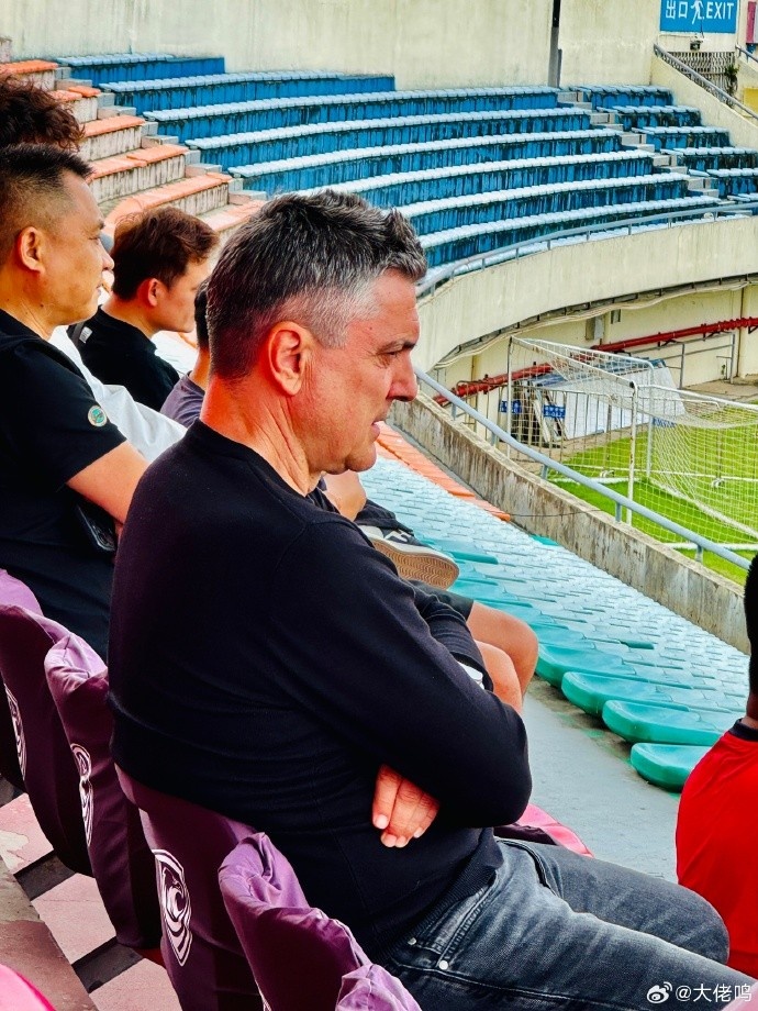 U23国足主帅安东尼奥现场抓中乙：深圳二零二八门将袁建锐是重点