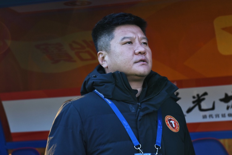 元敏诚社媒送别李金羽，铁人新帅徐正源重聚旧部