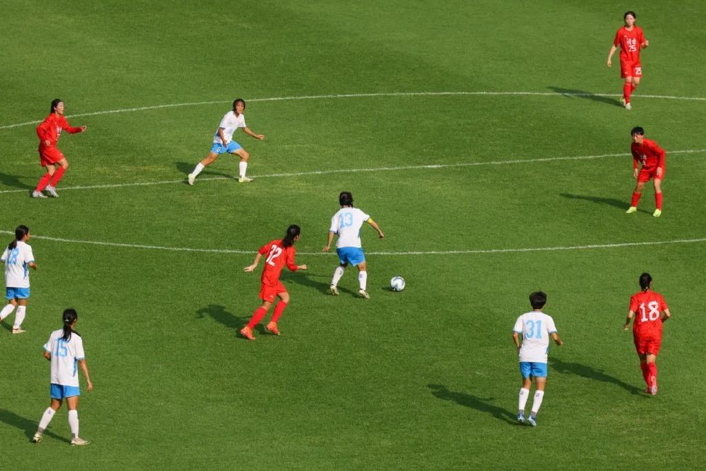 田梦君帽子戏法逆转湖南,广东U18女足5-2闯进测试赛决赛 田梦君帽子戏法逆转湖南,广东U18女足5-2闯进测试赛决赛