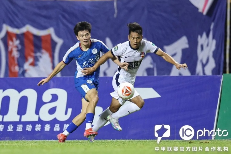 冯刚任意球破门，梅州客家1-0险胜石家庄功夫止连败颓势