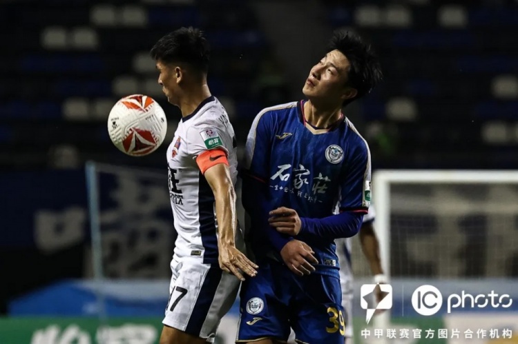 冯刚任意球破门，梅州客家1-0险胜石家庄功夫止连败颓势