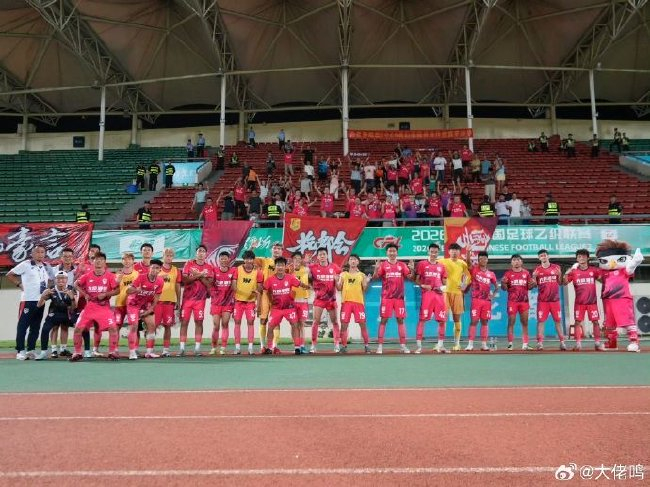 李卓轩梅开二度助广州蒲公英2-0赣州瑞狮,五场不胜终结与三级火箭战略同步启动 李卓轩梅开二度助广州蒲公英2-0赣州瑞狮,五场不胜终结与三级火箭战略同步启动