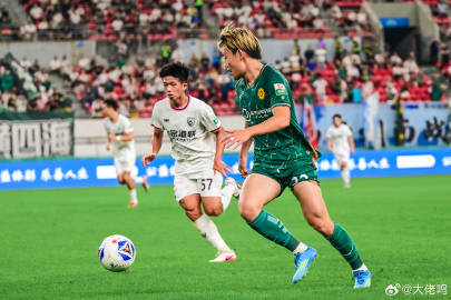 冯轶梵角球头槌刘宇杰单刀,贵州贵阳竞技主场2-0完胜广州蒲公英 冯轶梵角球头槌刘宇杰单刀,贵州贵阳竞技主场2-0完胜广州蒲公英